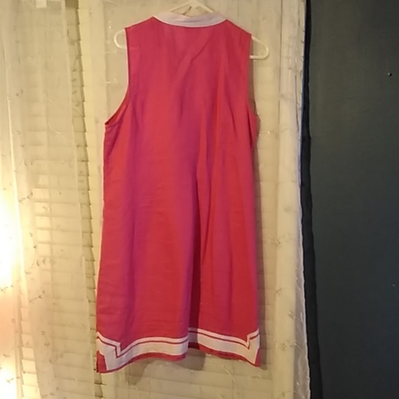 Dress - Picture 3 of 4